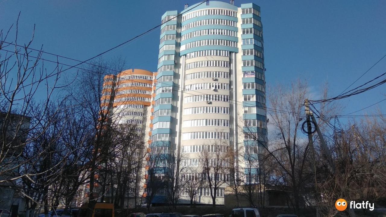 Cozy Retreat In Quiet Location Apartment Chisinau Ngoại thất bức ảnh